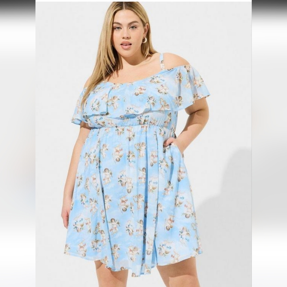 NWT Torrid Mini Chiffon Cold Shoulder Dress